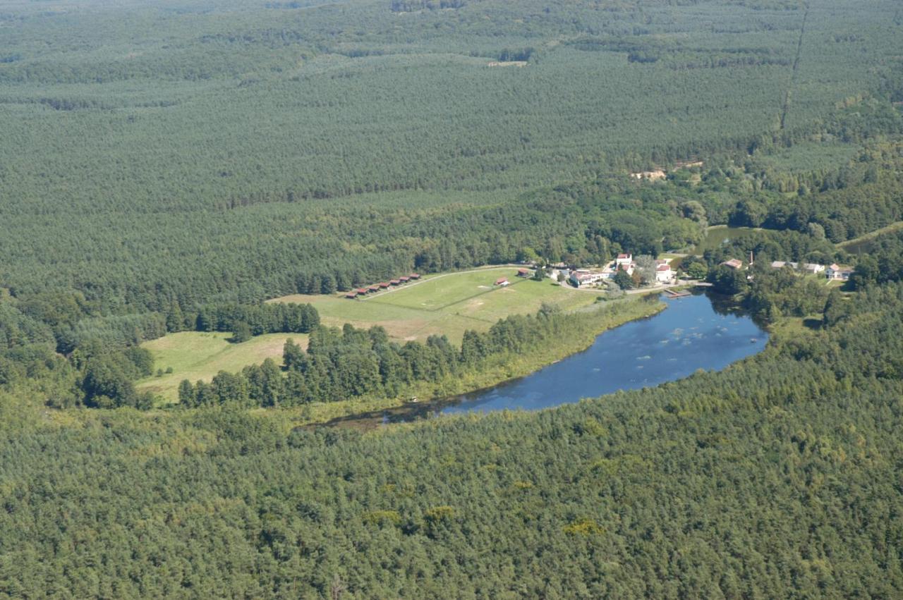 Camping Lesne Ustronie Hotel Witnica Bagian luar foto