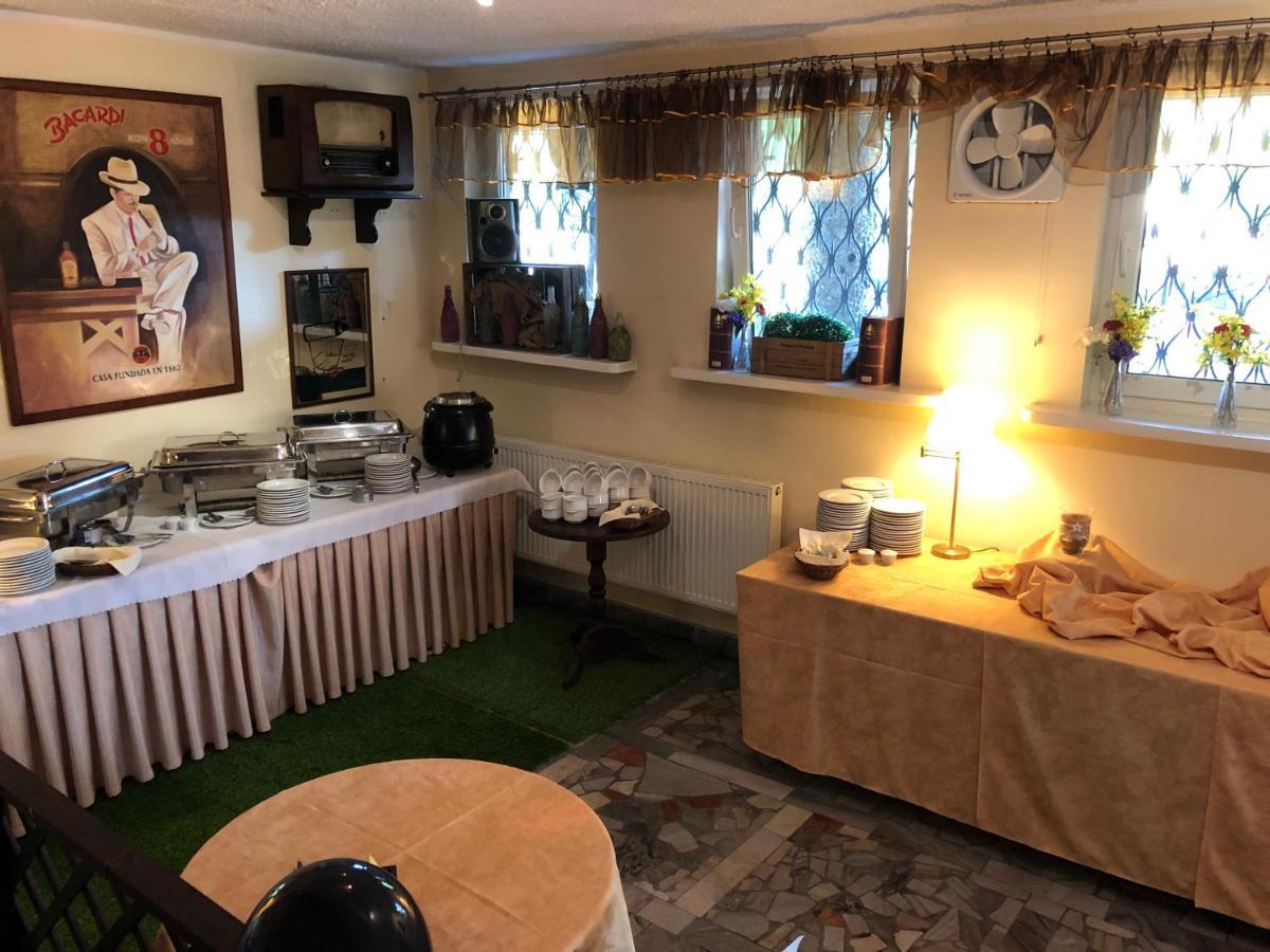 Camping Lesne Ustronie Hotel Witnica Bagian luar foto